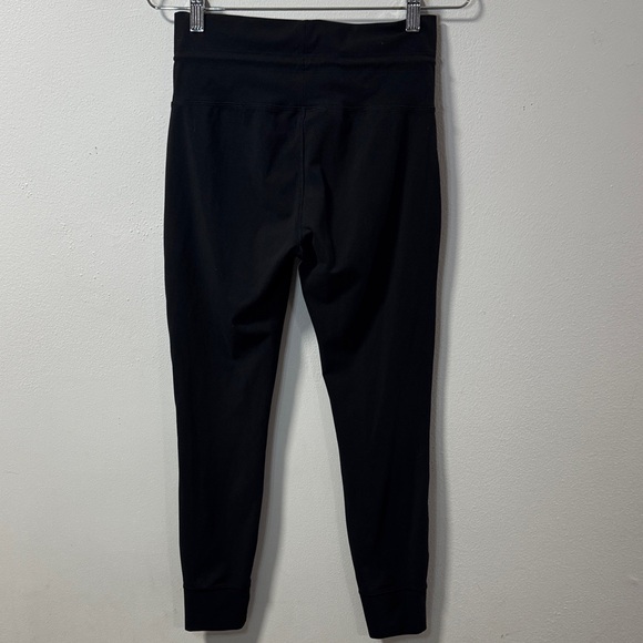 Vuori Women's Daily Legging Black Leggings 7/8 Cuffed ankles sz Medium 6013 - Picture 7 of 8